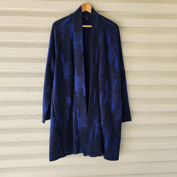 Eileen Fisher wool blend midnight enveloping jacket size M - Picture 10 of 11